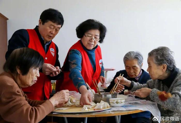 华发如银 奉献是金——天津市朝阳里社区志愿精神薪火相传持续闪光