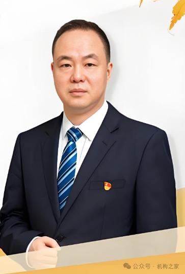 重庆银行颜小川副行长任职获批，由支行调任并曾长期供职于建行