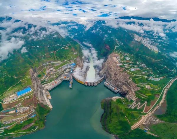 白鹤滩水电站。长江三峡集团公司 供图