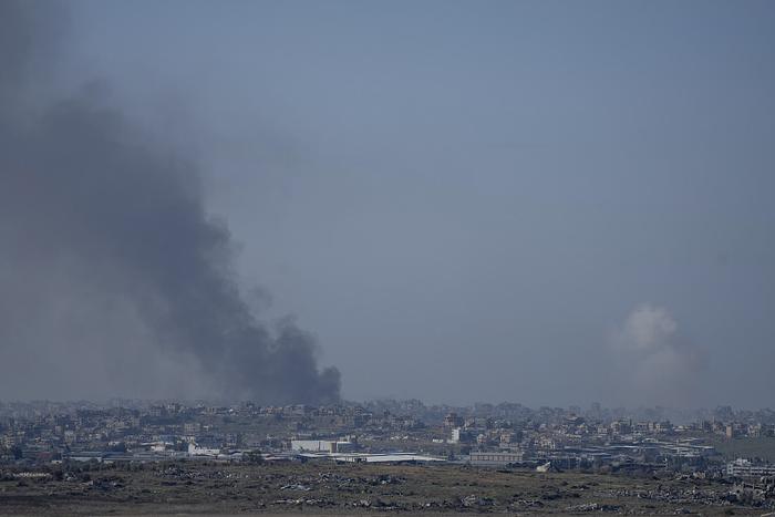  以军空袭加沙多地 至少67人死亡