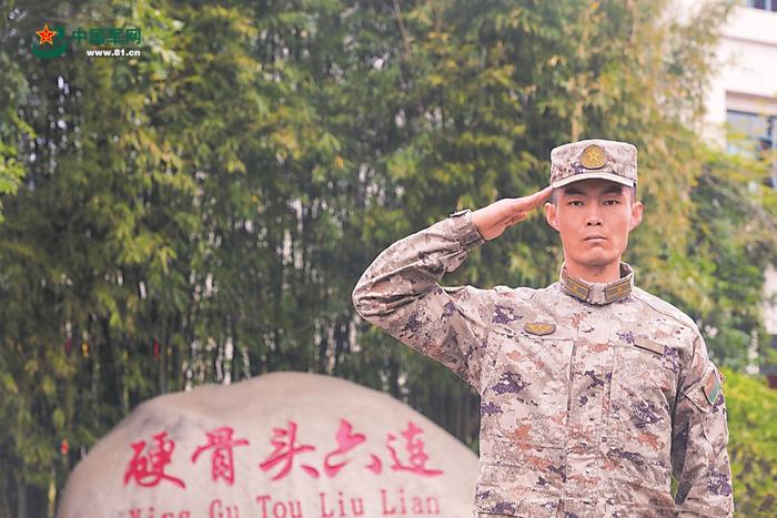 赵松近影。 金 硕摄