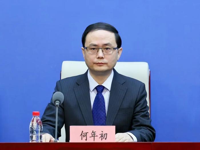 火炬高技术产业开发中心副主任 何年初