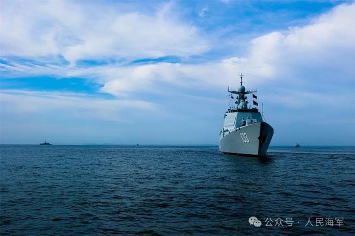 ▲中国海军舰艇编队抵达恰巴哈尔港附近海域