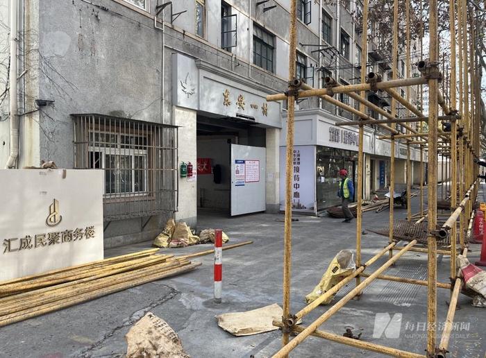 上海史上最大单地块旧改项目拆分出让,周边新房开盘即罄,房价直奔20万元/平方米?