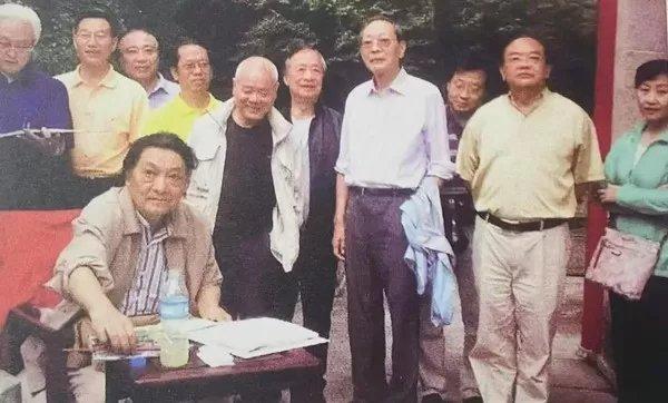 从历史风云到经典文献——郭怡孮系列学术文献述评