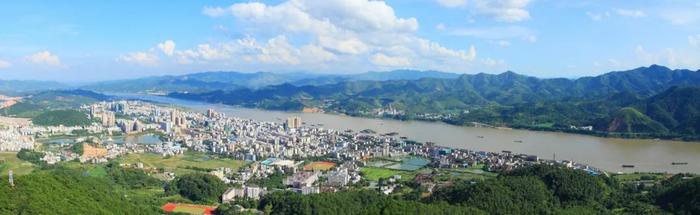 △德庆县城区。图源 德庆县地方志办