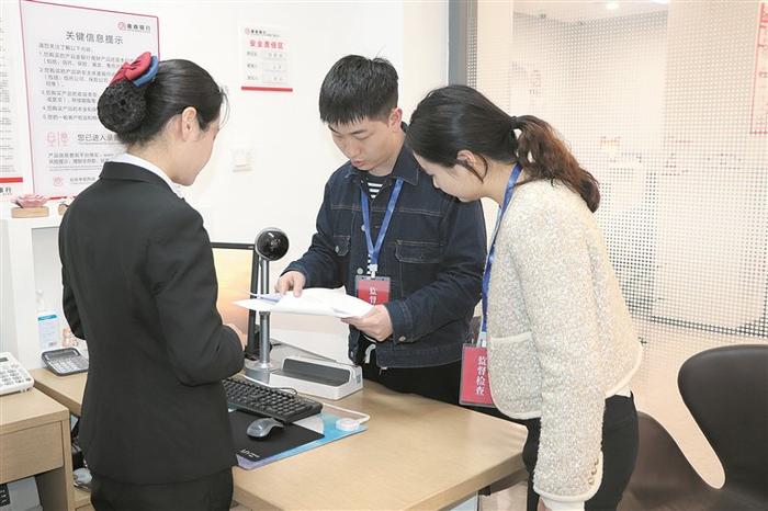 严查以“借”为名变相受贿
