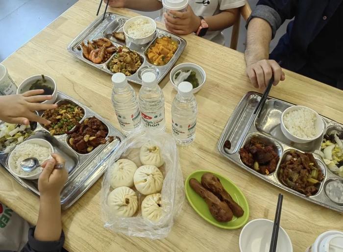 这个五一,来政府食堂吃饭