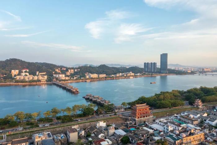 曾“分家”的三个广东城市,要抱团了