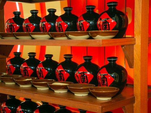 “年度增长KPI”正从白酒企业年报消失?解码头部酒企年报“隐藏信号”