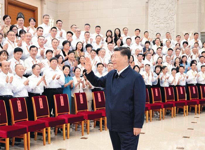习近平:加快建设教育强国