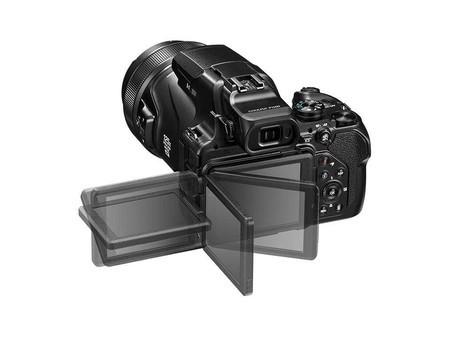 图为:尼康COOLPIX P1100长焦数码相机
