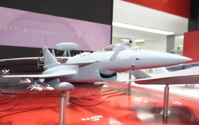 闪耀巴黎!歼-35A、歼-10CE携硬核天团亮相