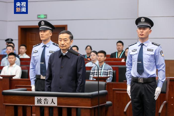 受贿1.22亿余元!云南省政府原副省长张祖林一审被判无期
