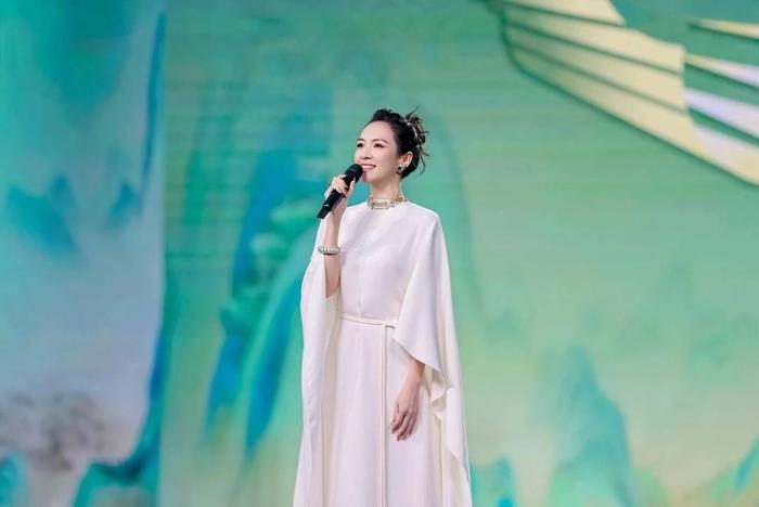 2025上合组织国家电影节形象大使 章子怡