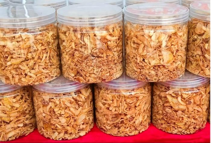 出口葱酥产品(央广网记者陈显春 摄)