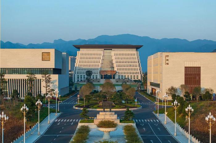 对话636分报考福耀科技大学的湖南考生:愿做教育改革“小白鼠”,很满意这个选择
