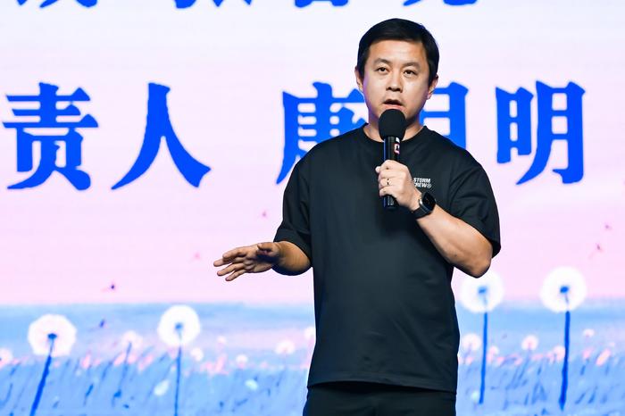 追梦龙口 签约未来!唱响时代好歌曲 臻享山海嘉年华