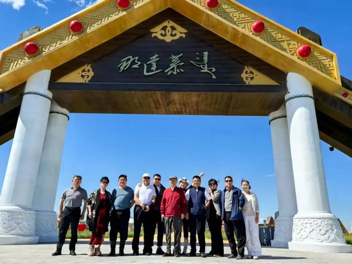 “草原一世情”公益捐赠活动