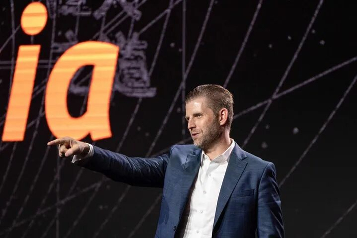 刚刚，股价暴涨90%！特朗普两个儿子联手，捧出一家上市公司