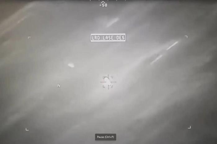 ▲“地狱火”导弹击中不明飞行物的瞬间 