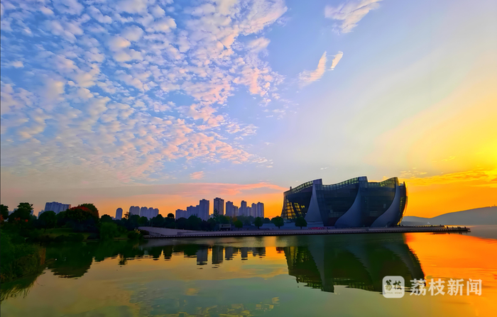 云龙湖景点图 w700d1q75cms.jpg?by=cms_fixed_width