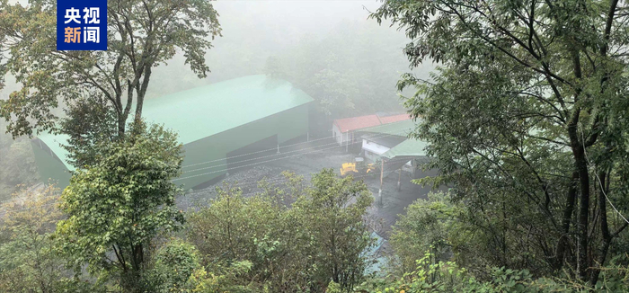 陕西镇坪煤矿垮塌事故搜救出1名被困人员 已无生命体征