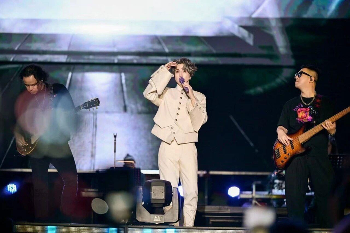 时间煮雨原唱完整版男版 w700d1q75cms.jpg?by=cms_fixed_width