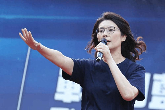 世代之争！国民党主席改选民调惊人变化，郭正亮曝：对郑丽文有利