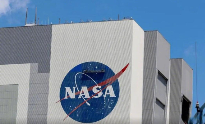 美航天局:SpaceX研发月球着陆器进度滞后 拟重新开放竞标