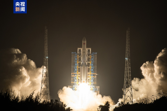 我国成功发射通信技术试验卫星二十号