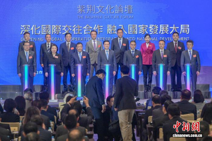 刘亚干：香港须把握打造离岸人民币枢纽中心机遇