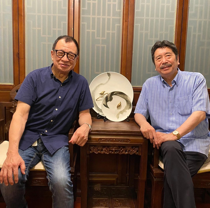 许绍雄与周令飞合照