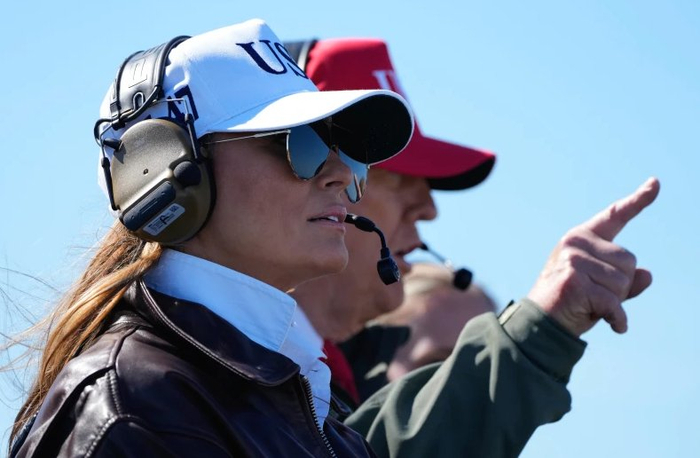 特朗普访海军庆典前,白宫被曝曾力促发射实弹而非哑弹:要有真实爆炸,而非空有场面