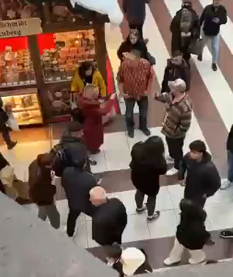 德国法兰克福一购物中心传出巨响 疑似发生枪击事件