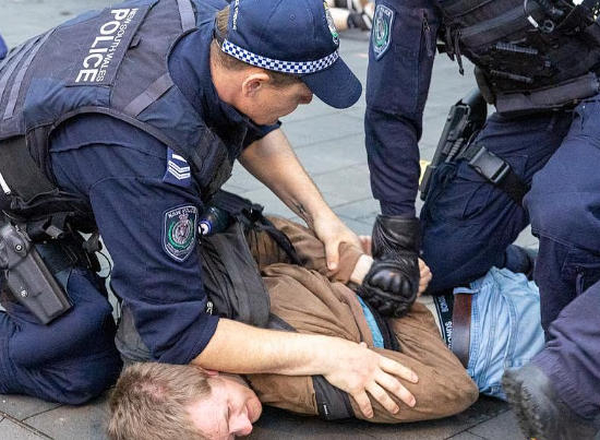 澳大利亚防长又栽赃:中方这样,对我们来说很危险