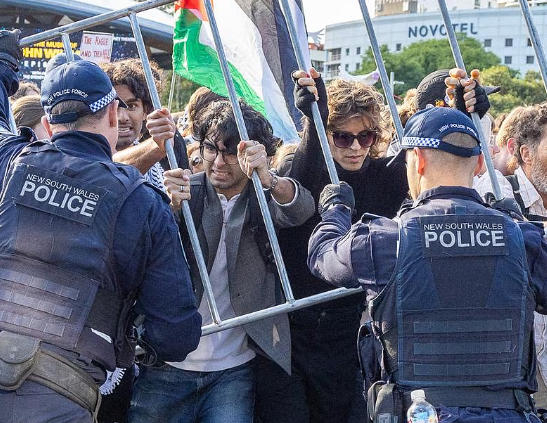 澳大利亚防长又栽赃:中方这样,对我们来说很危险