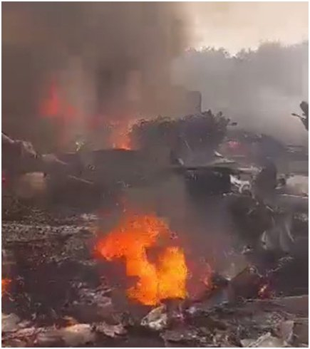 苏丹军方:一架军用运输机因技术故障坠毁,机组人员全部遇难