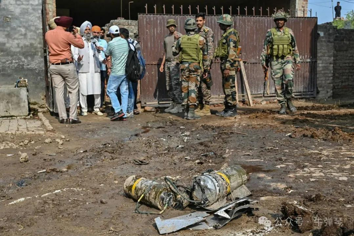 这两件事，很蹊跷