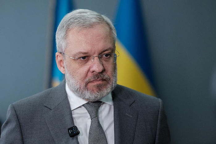 乌克兰曝战时腐败窝案 两名部长下台