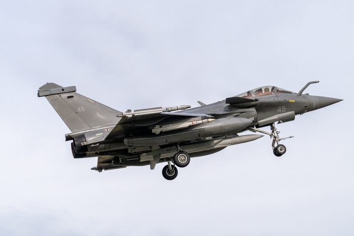 画面公布！外媒：法国首次清晰展示新型超音速核巡航导弹，已在海军服役