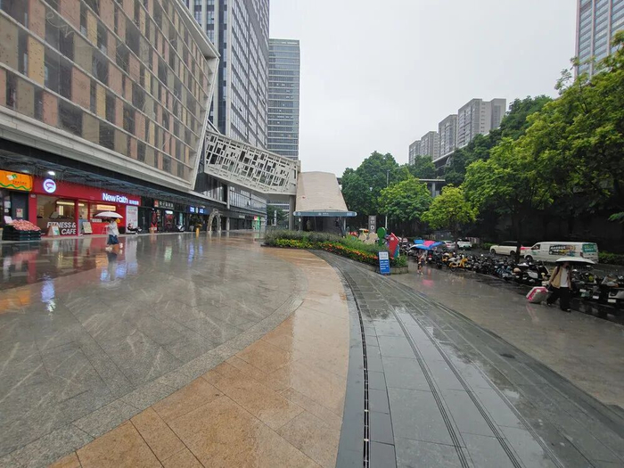 宝能旗下160套房被拍卖，位于深圳核心区域，小区挂牌均价10.58万元/平方米