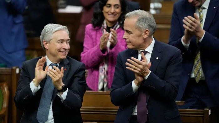 加币交易者当心：加拿大预算案惊险过关，却埋下加元新一轮波动 美加USDCAD走势