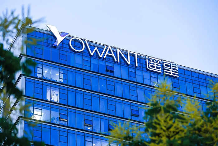 手握70位明星，它却亏了34亿