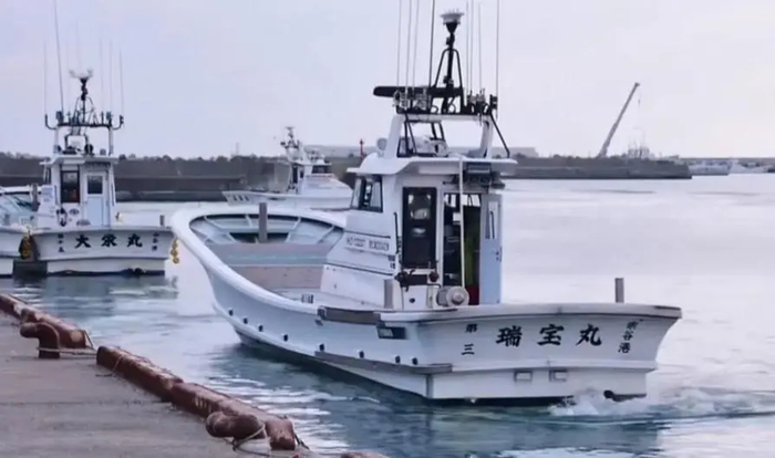 陈冰：驱离“瑞宝丸”号只是开始，对钓鱼岛实控才是目标