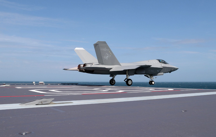 建议收藏！福建舰高清壁纸来了