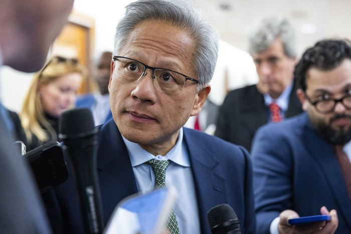 英伟达游说成功后，美国国会议员另提新法案阻止其向中国出售先进AI芯片