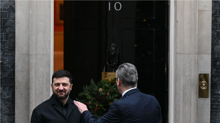 美媒:乌方认为美对乌施压力度远大于对俄,美官员否认