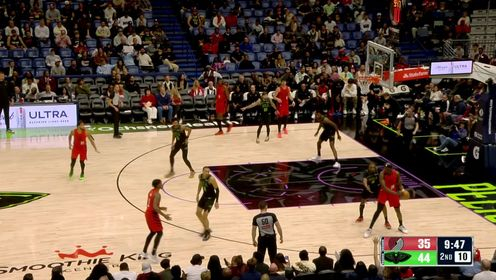 杨瀚森缺阵 开拓者惨负倒一鹈鹕23分 普尔复出22分 墨菲24分