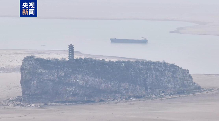 跌破8米极枯水位线!鄱阳湖水位仍将持续走低